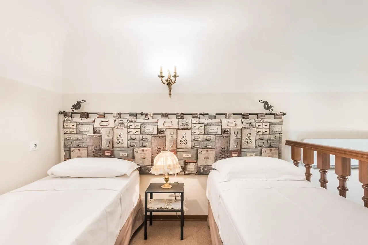 Ferienwohnung Heart Of Florence With A View